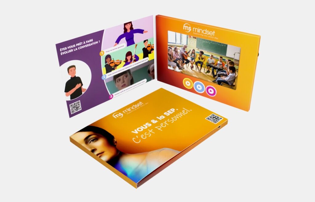 7 inch softcover video brochure